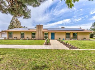 9048 N Fowler Ave, Clovis, CA 93619