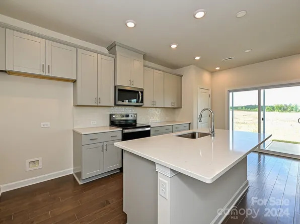 316 Fairchild Way, Albemarle, NC 28001
