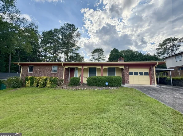 6413 Maddox Rd, Morrow, GA 30260