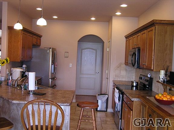 2nd image of 324 Arches Dr