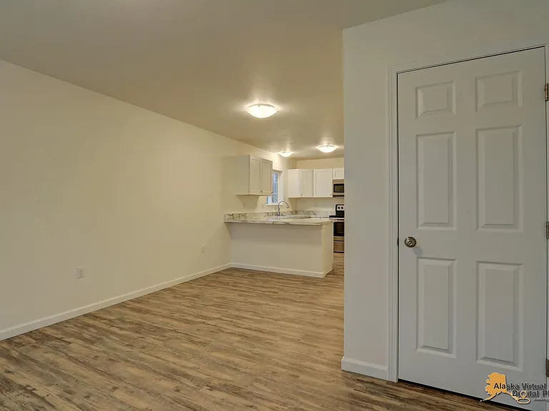 805 N Old Trunk Rd — Photo 2