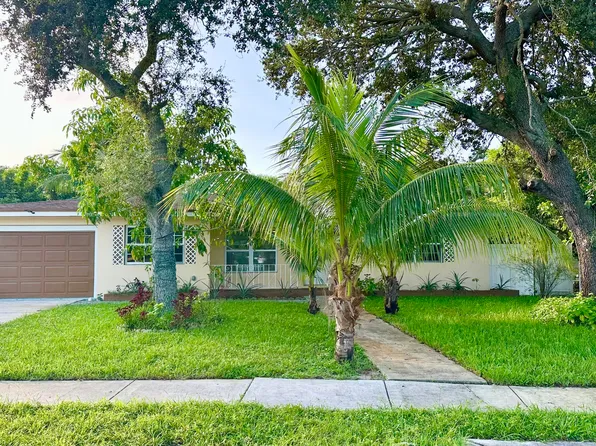 650 Campus Cir, Fort Lauderdale, FL 33312