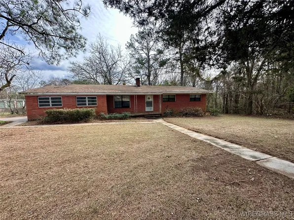 2871 Andrews Ave, Ozark, AL 36360