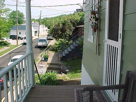 2nd image of 206 E 5th St