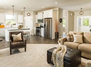 628 Castle Ridge Rd, Watertown, MN 55388