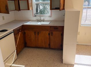 5650 6th St #1, Zephyrhills, FL 33542