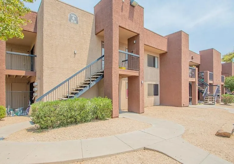 3810 N Maryvale Pkwy #1090 — Photo 5