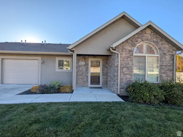 385 E 2280 N APT D, North Logan, UT 84341