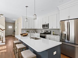 22 Weber Farm Rd #22, Wrentham, MA 02093