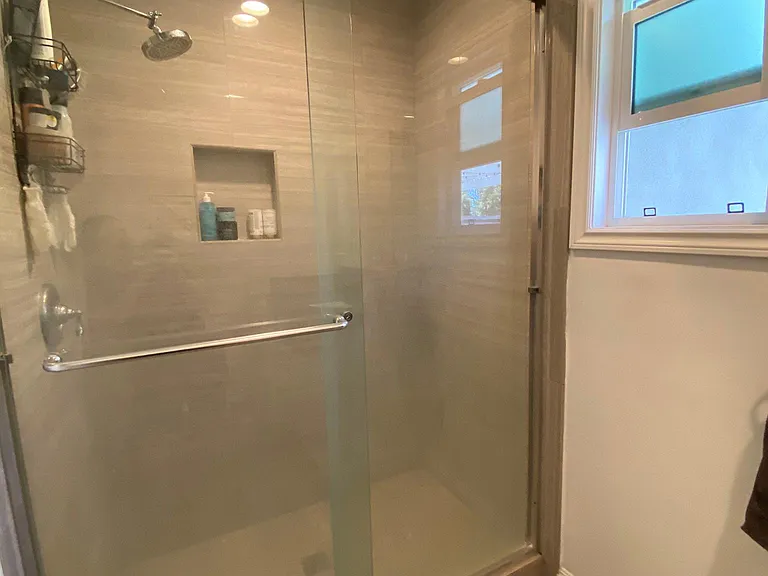 4408 Stevely Ave — Photo 13