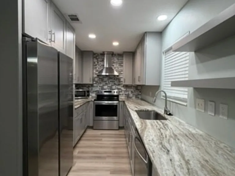 234 Deluna Rd — Photo 2
