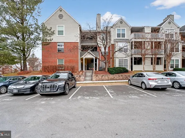 12160 Penderview Ter APT 1102, Fairfax, VA 22033