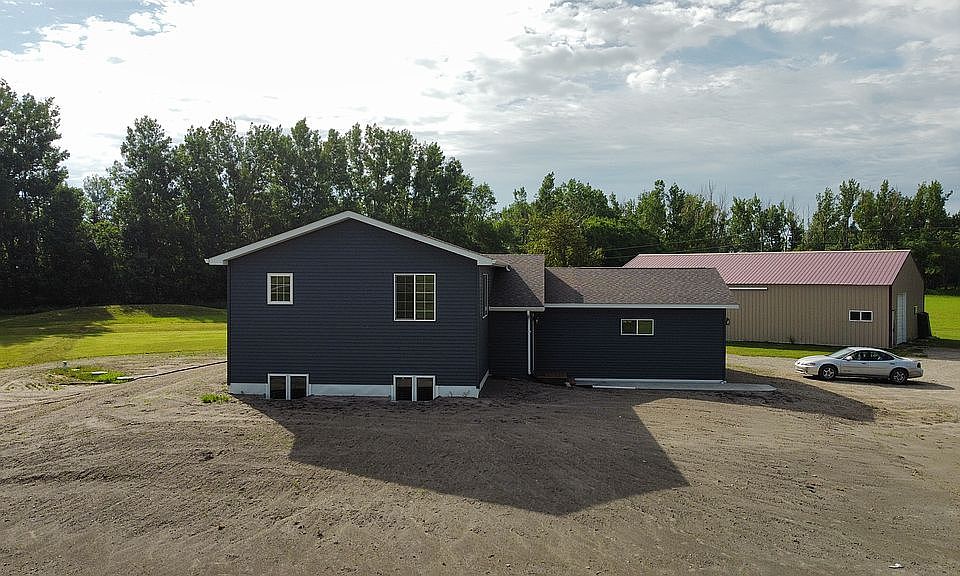 18416 230th Ave SW, Crookston, MN 56716 Zillow