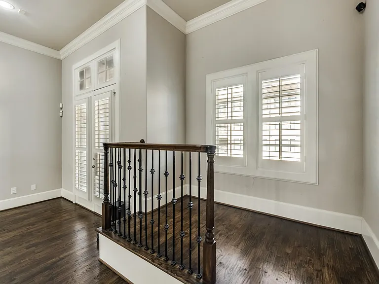 747 Will Rice Ave — Photo 10