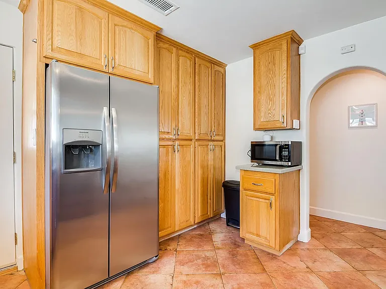 418 N Nevada St — Photo 12