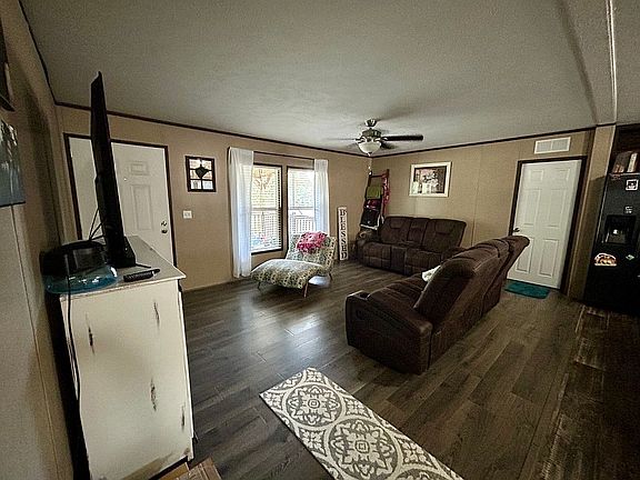 Upgraded hardwood floors