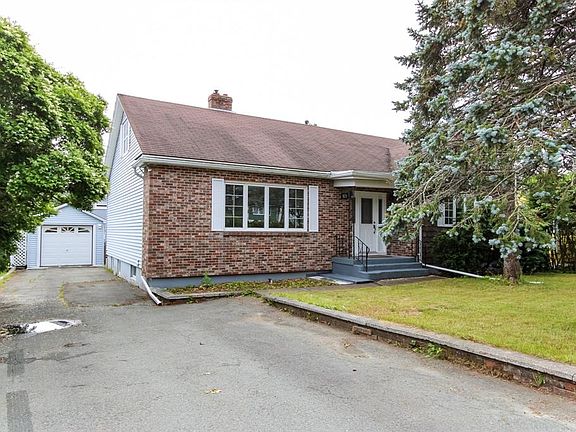 4th image of 137 Elizabeth Avenue