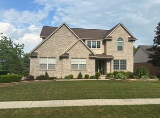 26559 Stoneway Dr, Flat Rock, MI 48134