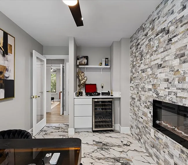 2875 Madeira Ct — Photo 4