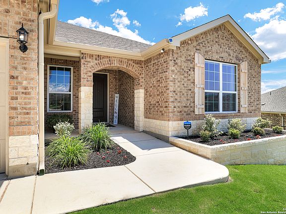 2nd image of 12818 Thornbrooke