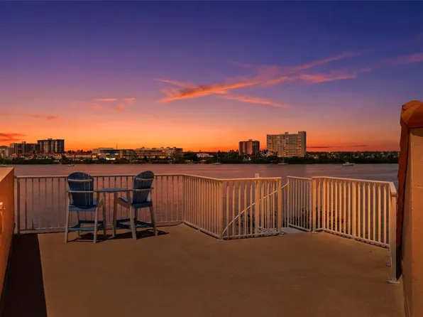200 Brightwater Dr Unit 10, Clearwater, FL 33767