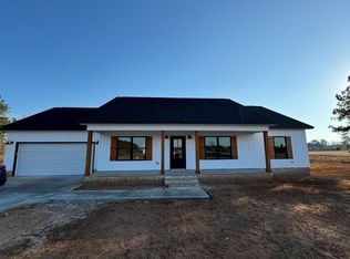 5545 Tillman Nursery Rd, Wedgefield, SC 29168