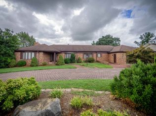 1920 Greenbrier Dr, Mount Vernon, IN 47620