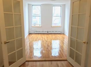 117 Huron St APT 2R, Brooklyn, NY 11222