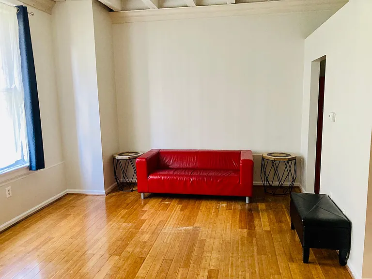 32 Peachtree St NW #303 — Photo 3