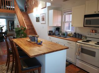 43 Melbourne St, Hamilton, ON L8P2A5