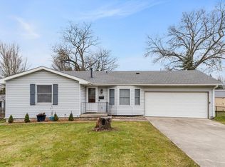 1080 Esther St, Huntington, IN 46750