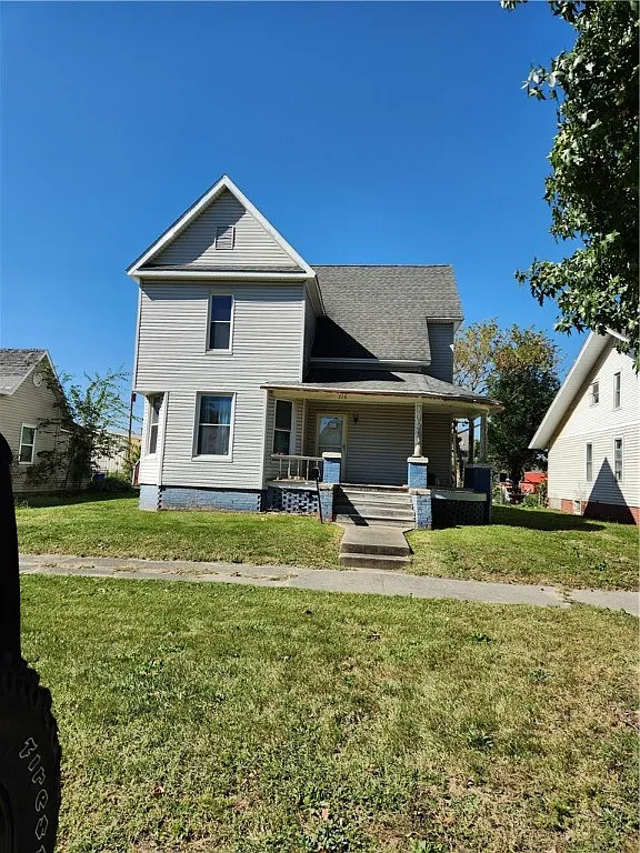 713 S 16th St photo 1
