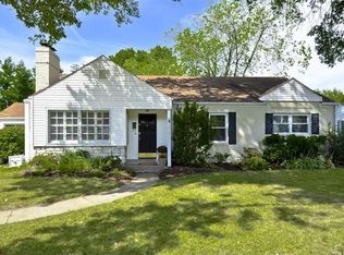 1515 S Rock Hill Rd, Saint Louis, MO 63119