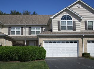 280 Geraldine Ct, Somonauk, IL 60552