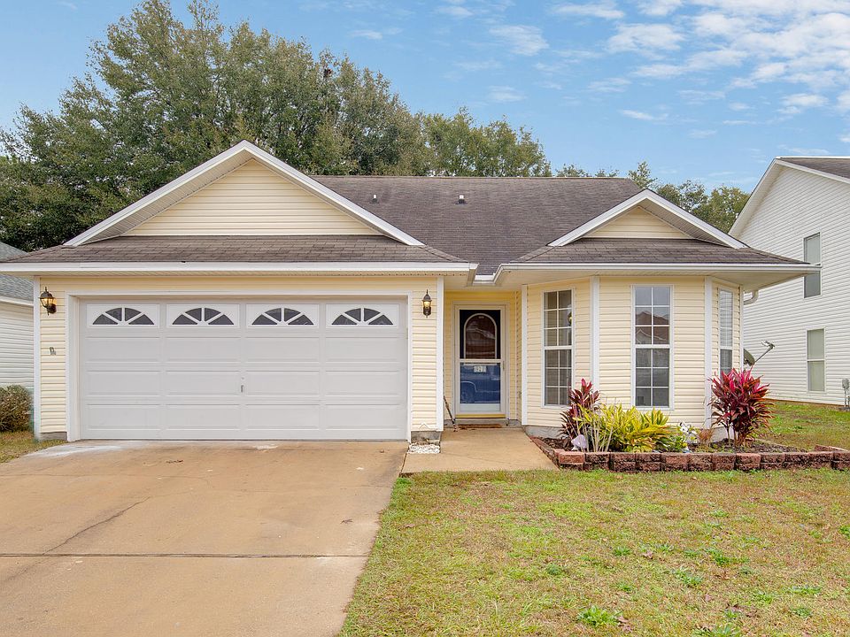 1st image of 929 Claeven Cir