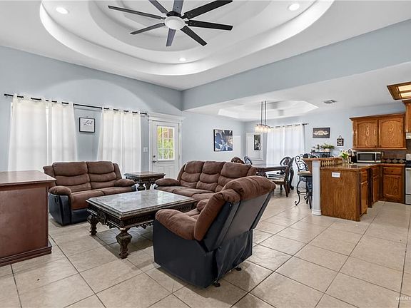 3rd image of 3021 Tanya Ave