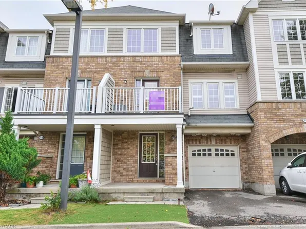 7 Sirente Dr #34, Hamilton, ON L9A 0B4
