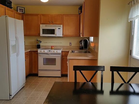 5th image of 3231 Renwick Ct