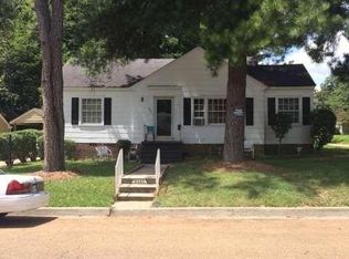 3321 Downing St, Jackson, MS 39216