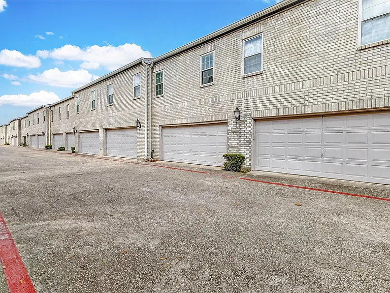 17421 Red Oak Dr #7421 — Photo 25