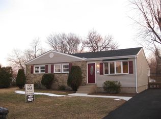 228 Scheivert Ave, Aston, PA 19014