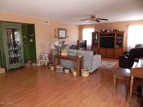 4th image of 10624 E Malta St