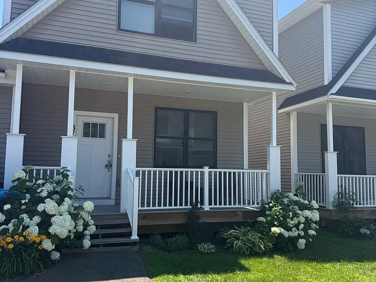 37 Mollys Way — Photo 17
