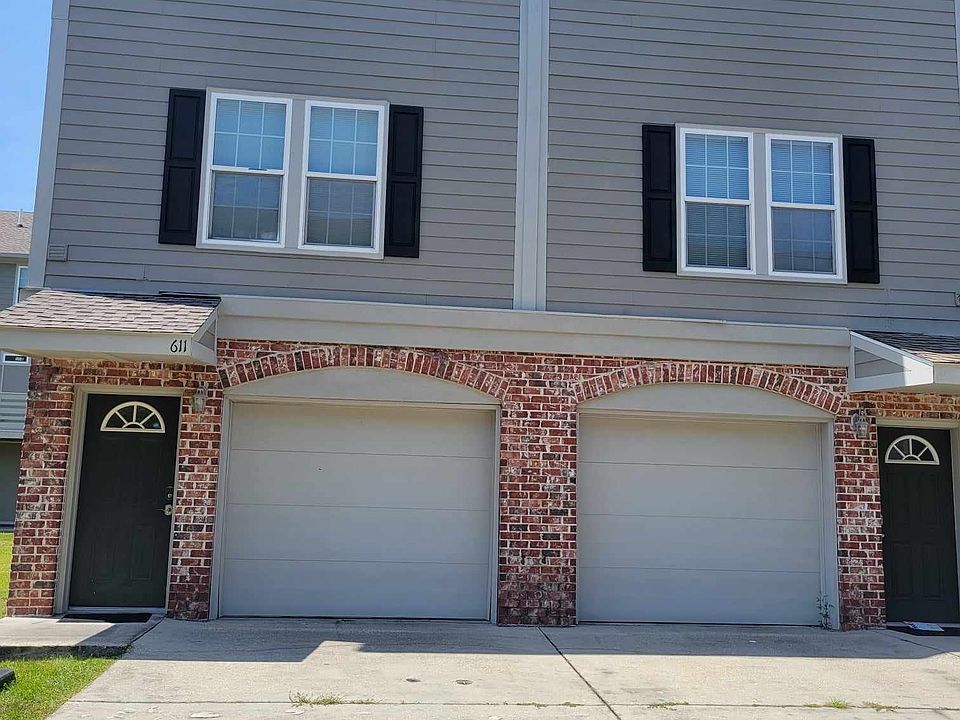 1st image of 611 Peach St #1