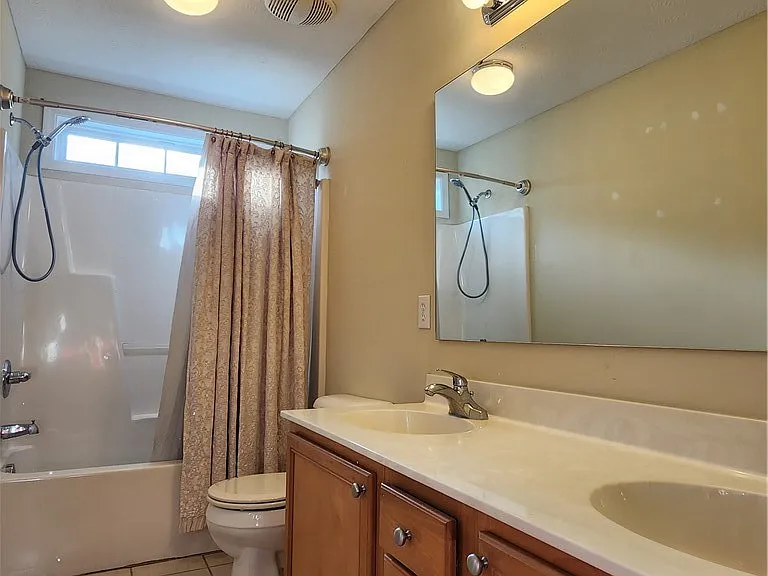3347 Broomsgrove Dr — Photo 26