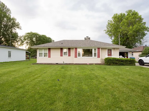 201 E Howard St, Brook, IN 47922