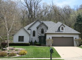 1726 Ludden Dr, Cross Plains, WI 53528