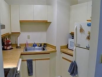 2nd image of 90 Quincy Shore Dr APT 323