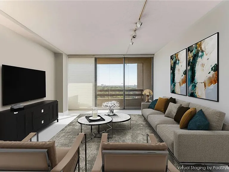 2660 Peachtree Rd NW #18G — Photo 4