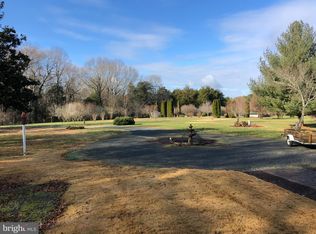 18024 Holly Dr, Saint Inigoes, MD 20684